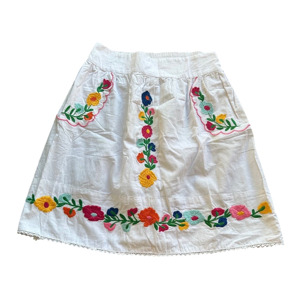 Solitaire White Embroidered Floral Skirt Elastic Waist Cotton Boho Pockets‎ M